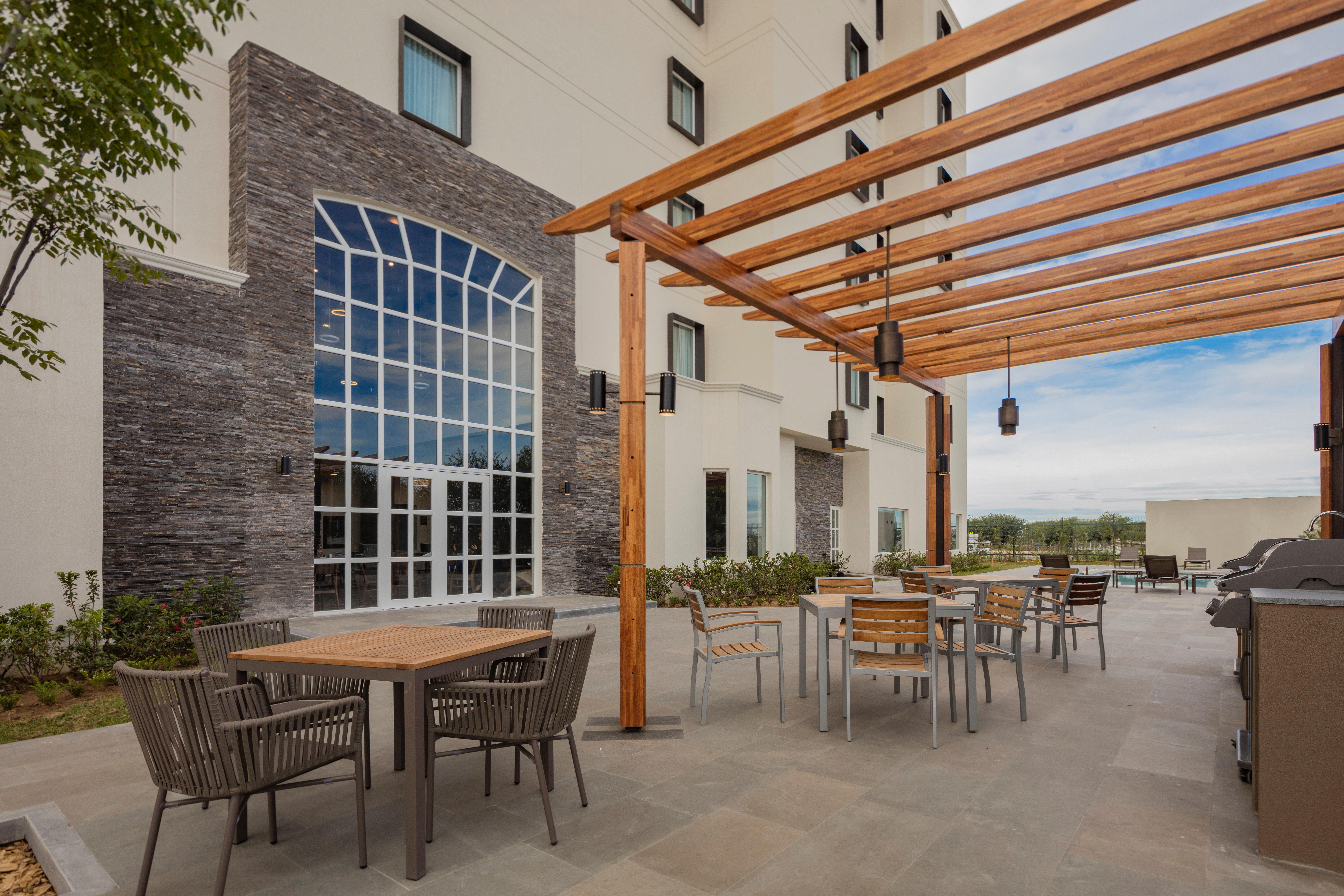 Staybridge Suites - Saltillo By Ihg Exterior photo