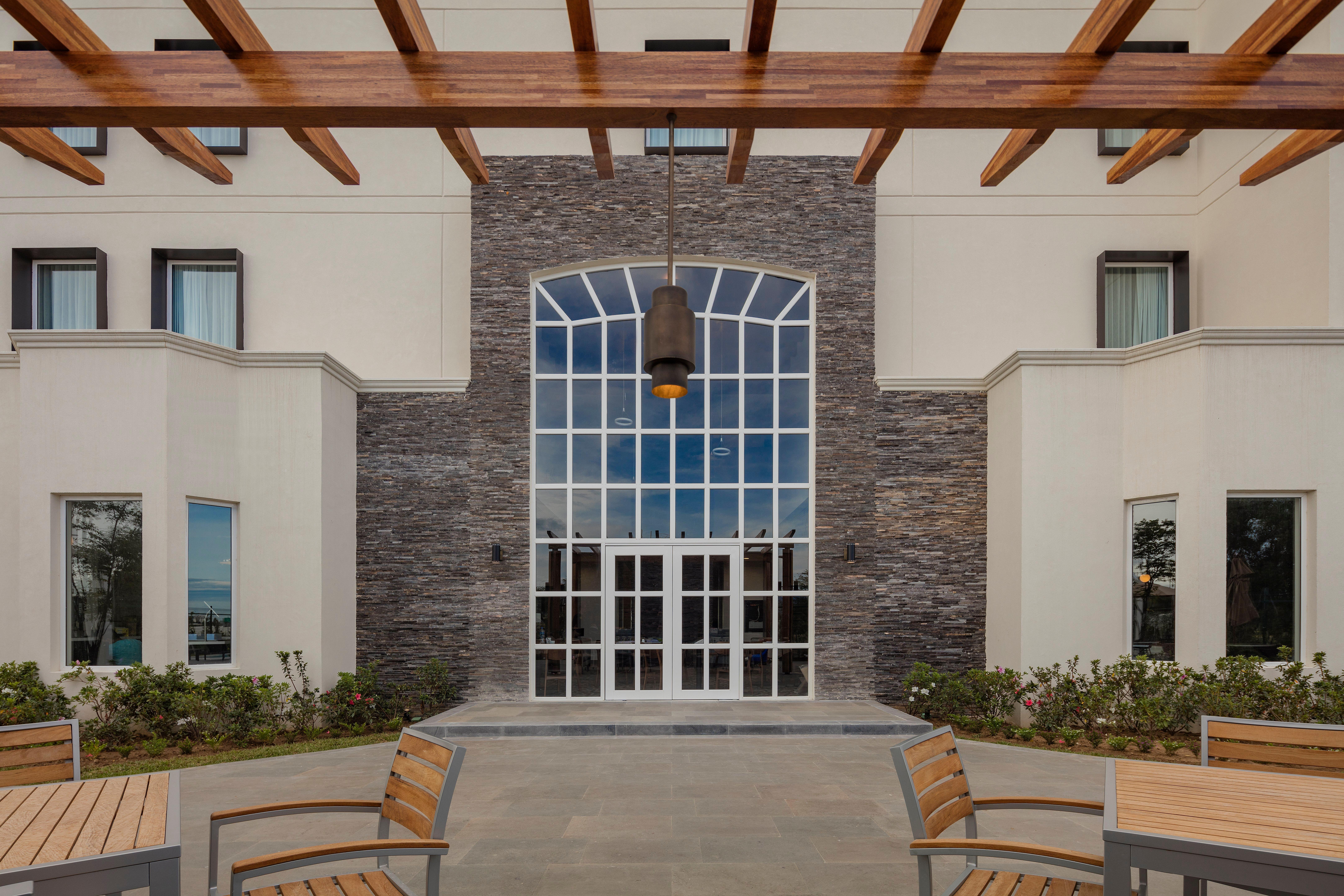 Staybridge Suites - Saltillo By Ihg Exterior photo